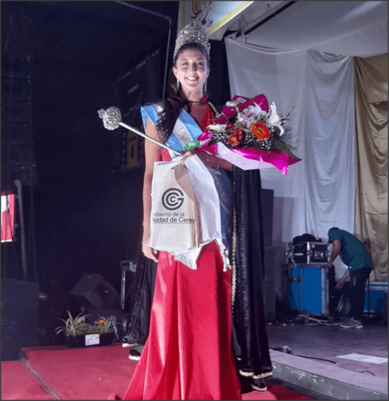 multimedia.miniatura.96b1fc962f877033.dGhpYXJhLWNyYXZlcm9fbWluaWF0dXJhLnBuZw==