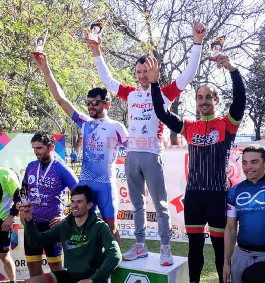 67831671_1615714765229293_4595792775416381440_n