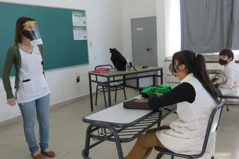 PELEMICA-CLASES