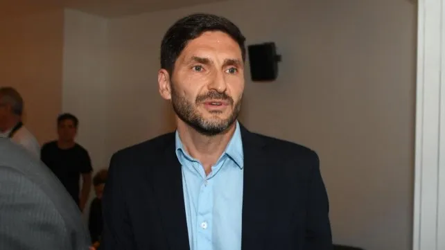 maximiliano-pullarojpg