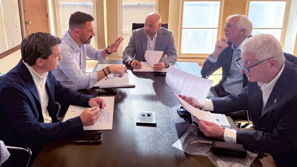 reunion-pesca-santa-fe-y-entre-rios-1536x864