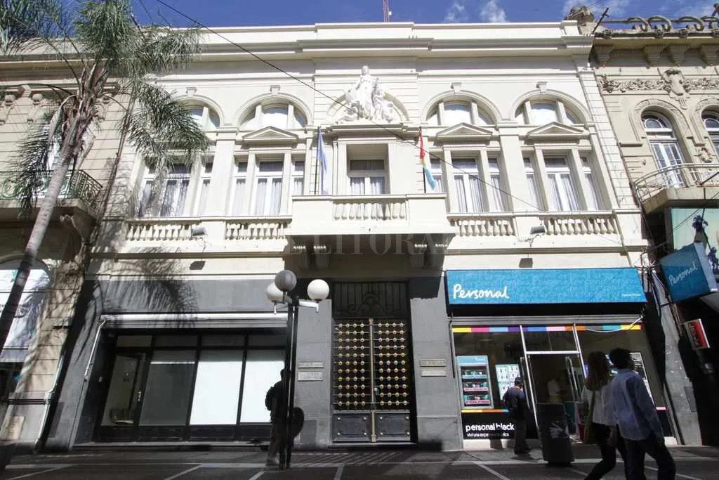 multimedia.normal.ba411e84686bc38c.Qm9sc2EtZGUtQ29tZXJjaW8tZGUtU2FudGEtRmVfbm9ybWFsLndlYnA=