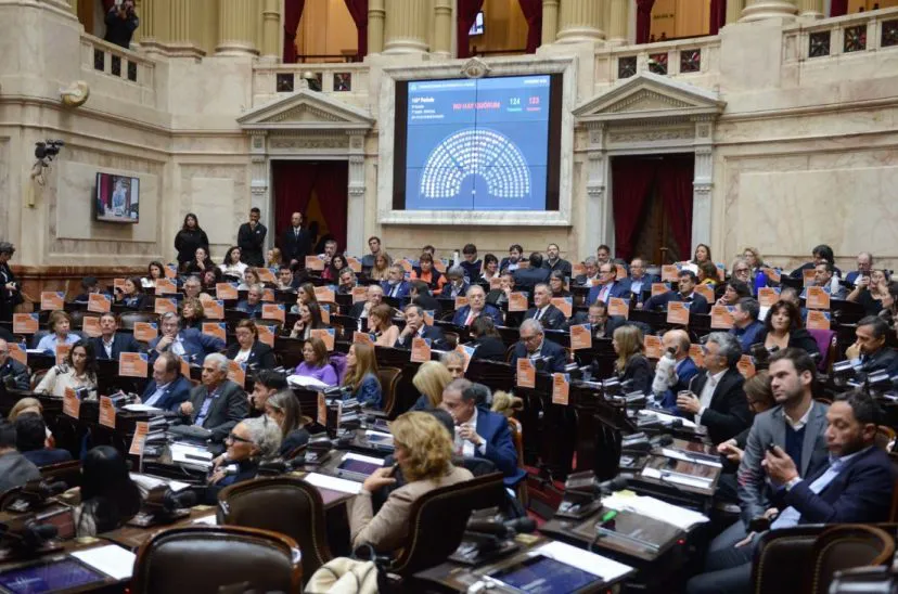 camara-de-diputados-2075172-828x548