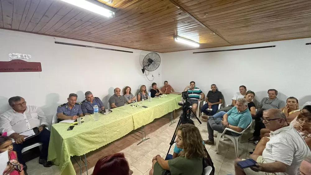 REUNION.INSEGURIDAD