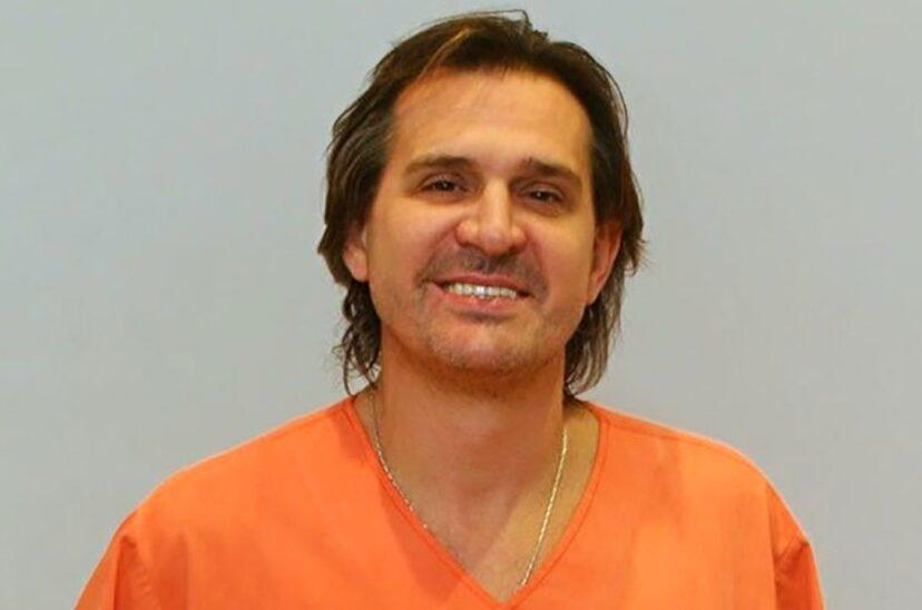 Anibal-Lotocki-828x548