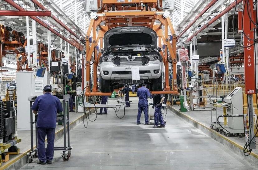 actividad-economica-indec-828x548