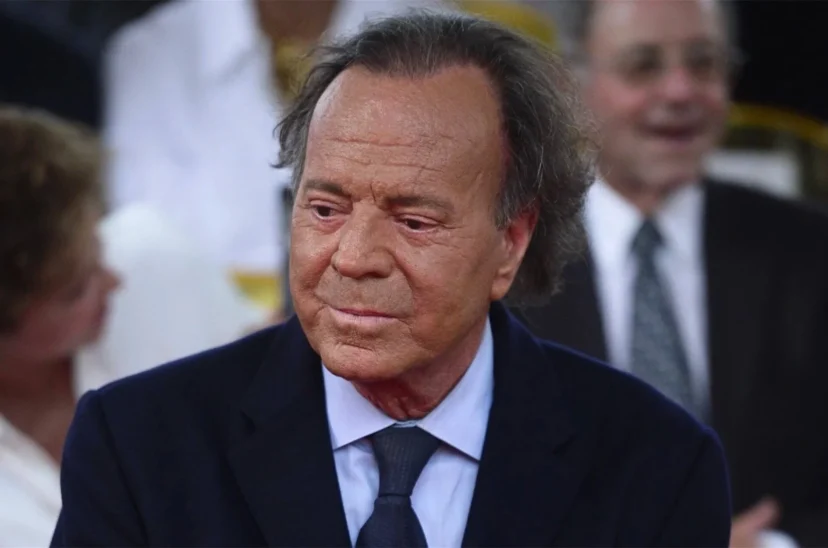Julio-Iglesias-828x548
