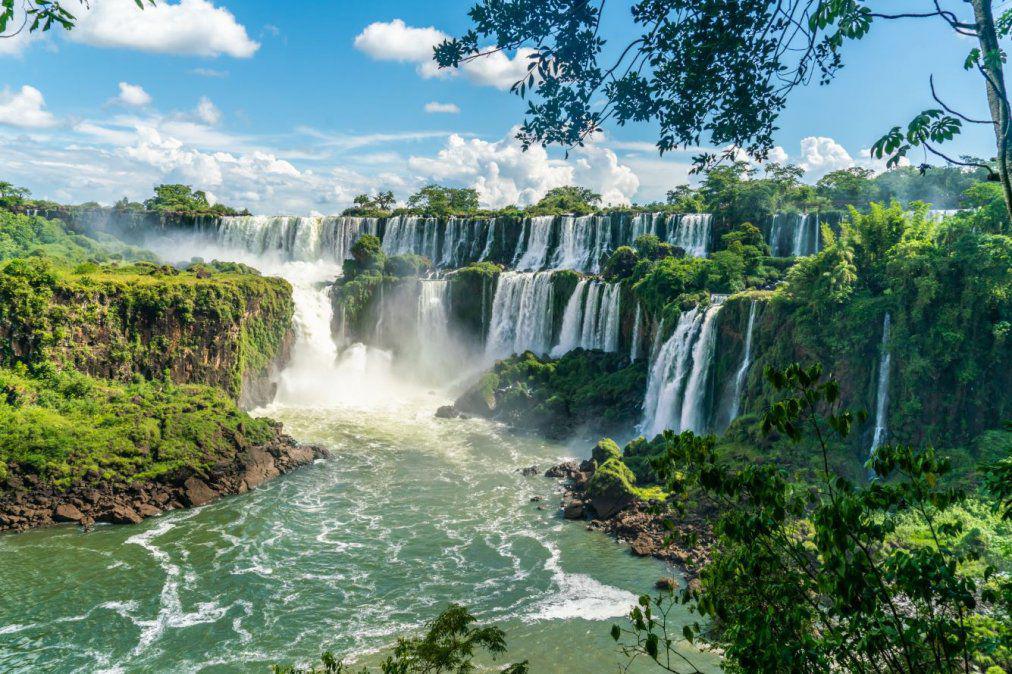 las-cataratas-del-iguazu-fueron-elegidas-como-maravilla-incuestionable-del-planeta