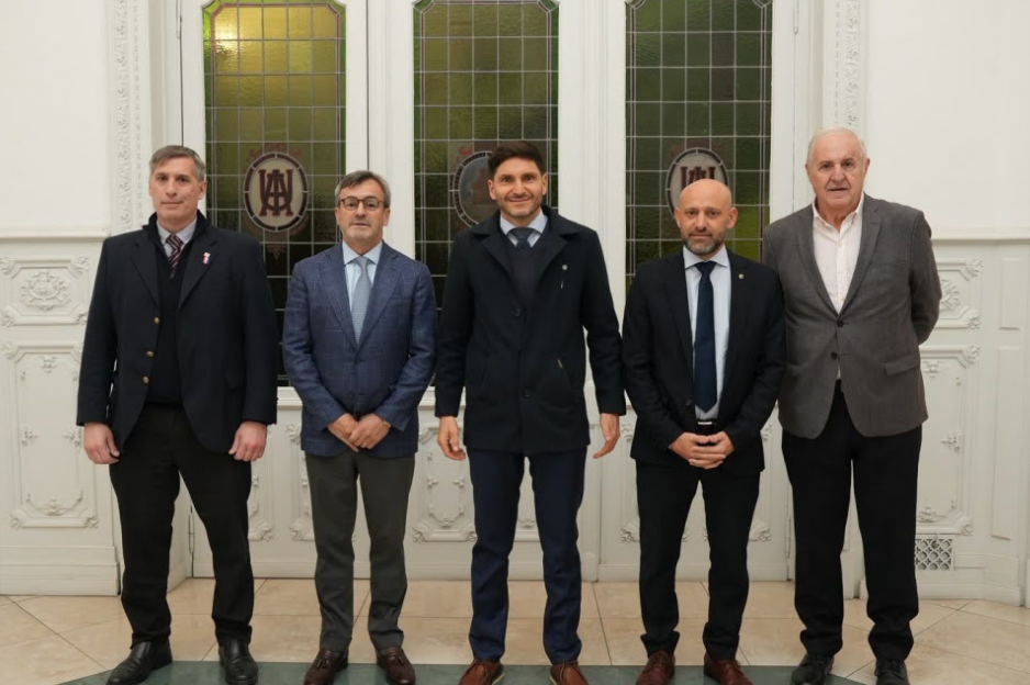 pullaro-uia-santa-fe-e1786578344984