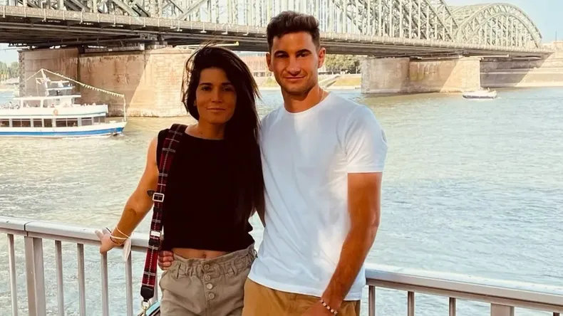 agustina-albertario-y-lucas-alariopng