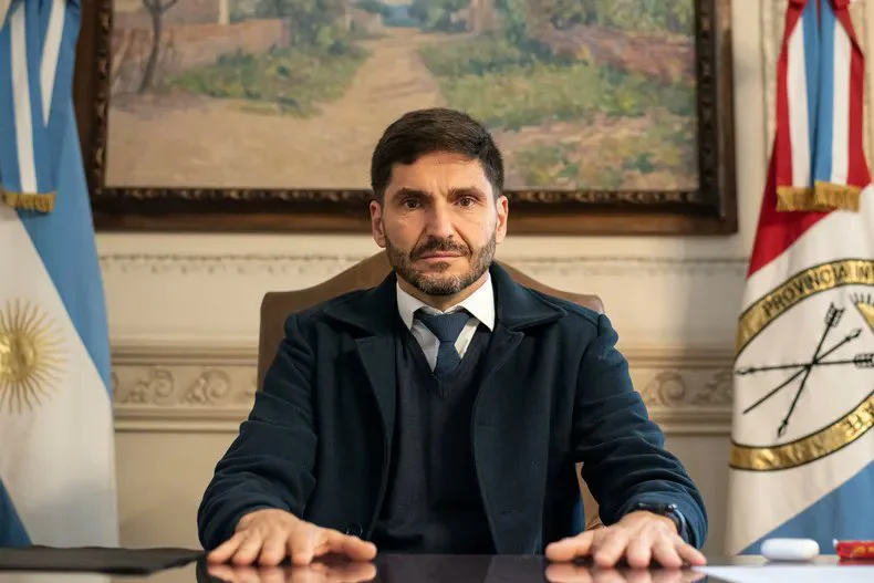 pullaro solo banderas