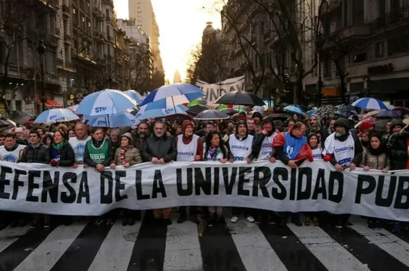 universidades-828x548