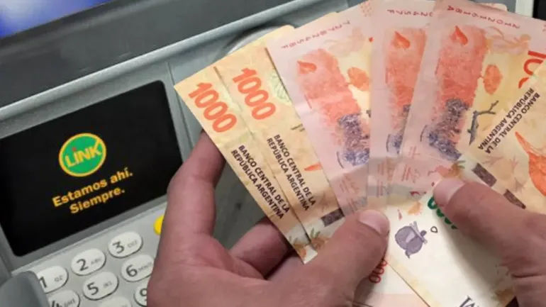 cajero-automatico-plata