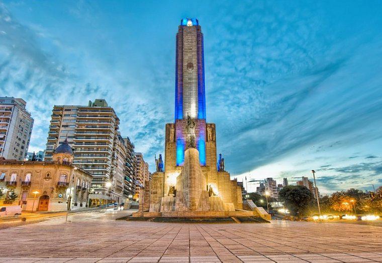 24673-monumentoalabandera