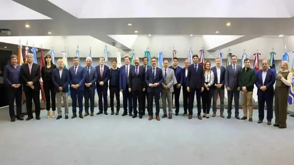 gobernadores-de-todo-el-arco-pol