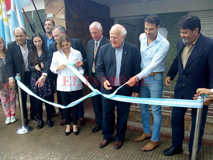 12064-escuelaespecial-inauguracion