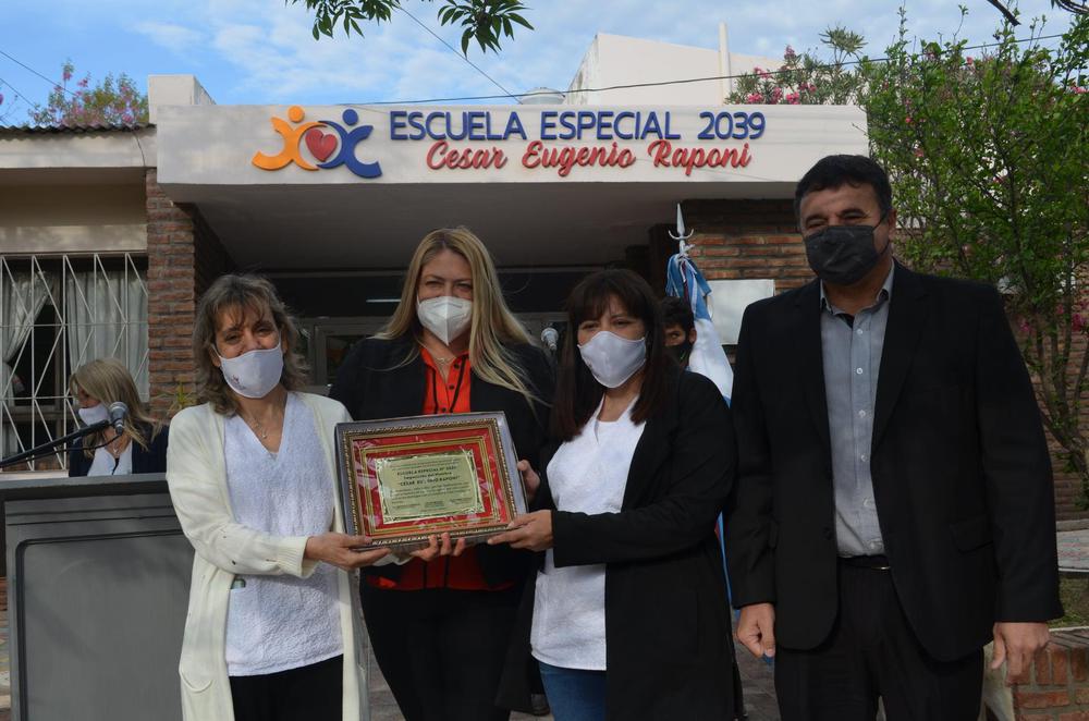 ESCUELA ESPECIAL