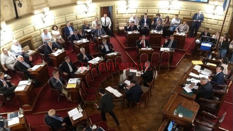 senado_santa_fe.jpg_1756841869