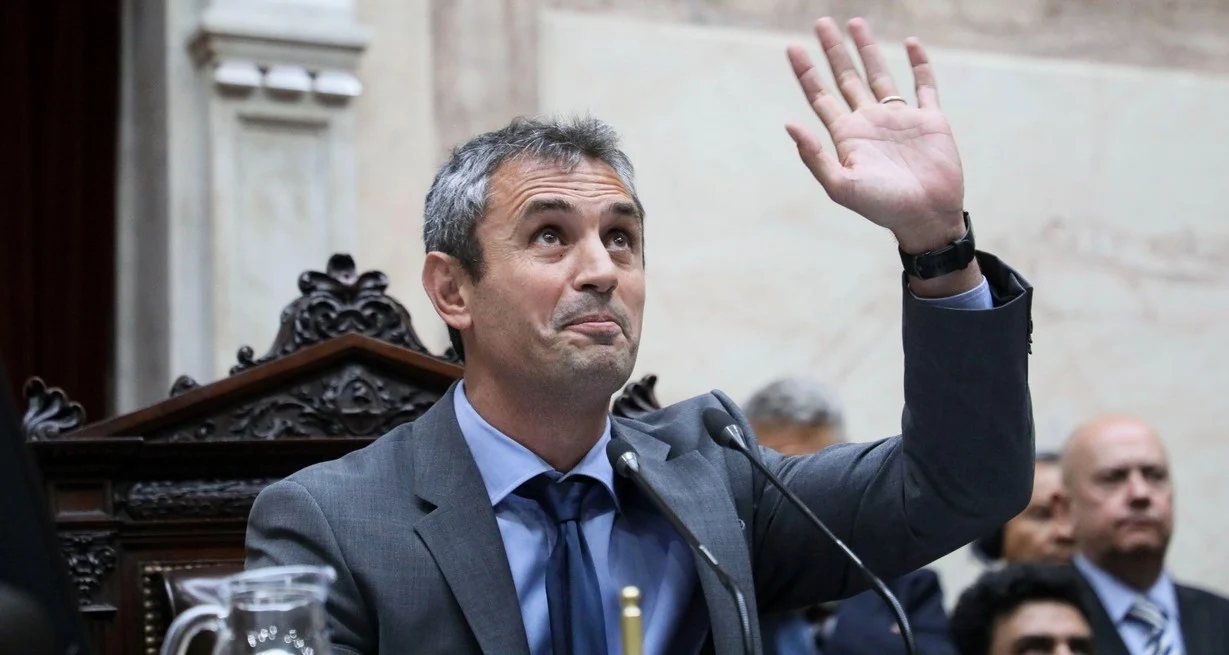 gNd8fTeNV_1300x655__2