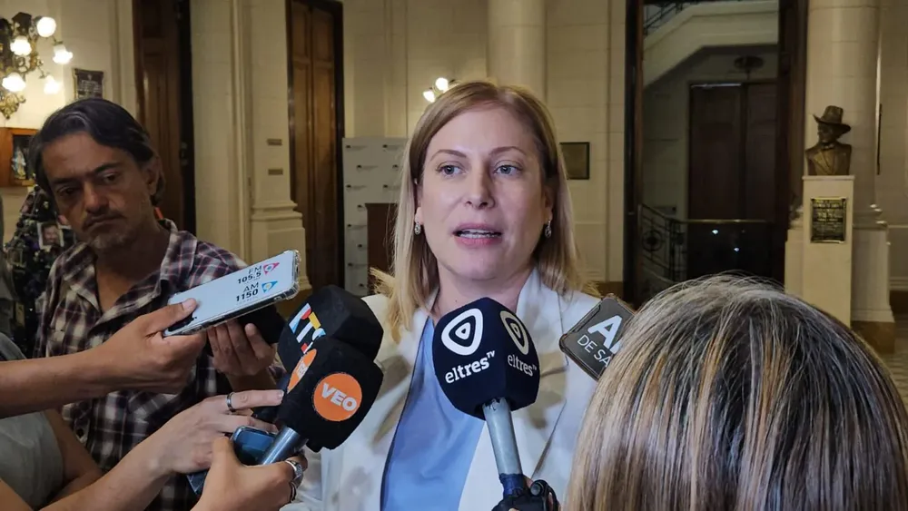 WhatsApp-Image-2024-12-06-at-1.00.25-PM-1568x882