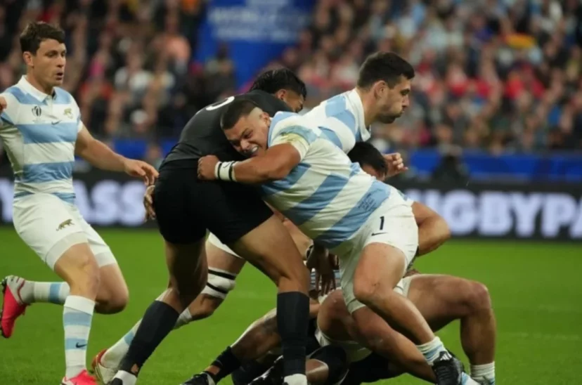 Los-Pumas-All-Blacks-828x548