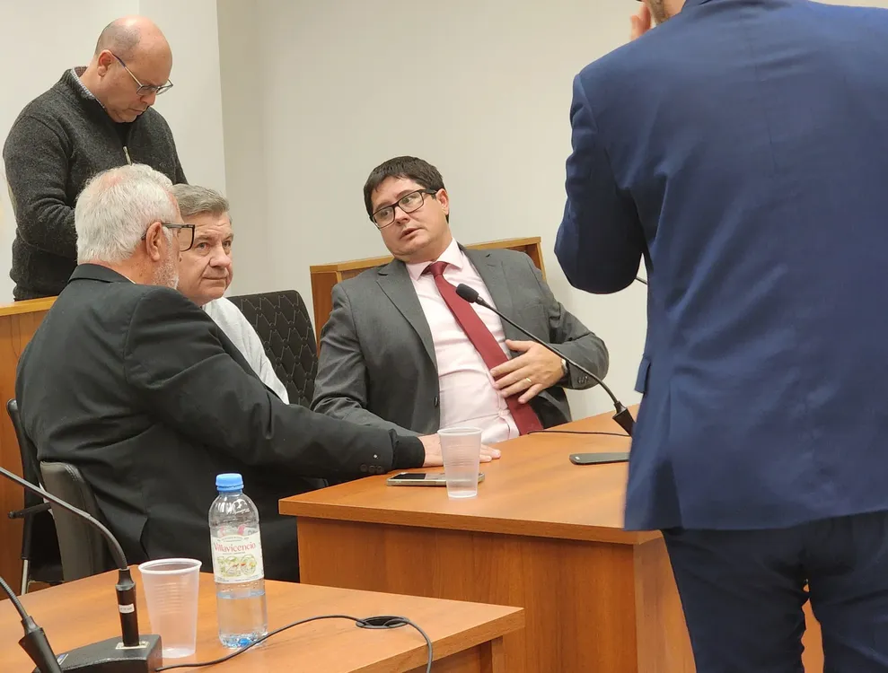 multimedia.grande.9c80363bfba1373c.Z3JhbmRlLndlYnA=