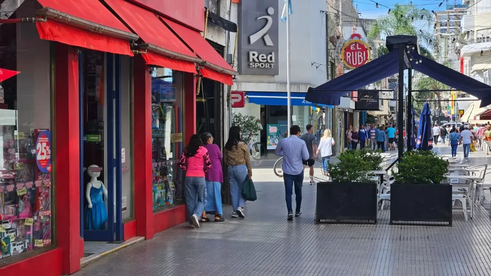 peatonal-san-martin-comercio-negocio-1568x882