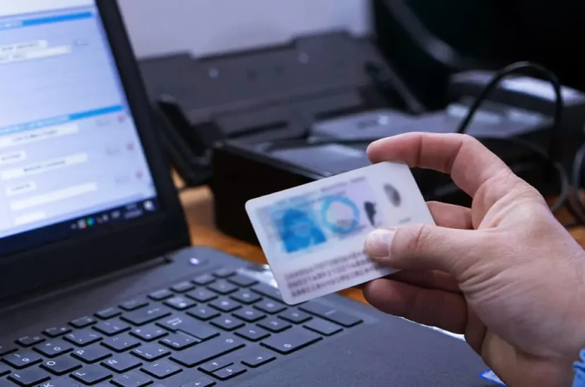 hackeo-Renaper-1-828x548