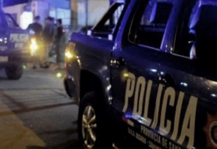 27438-policia42
