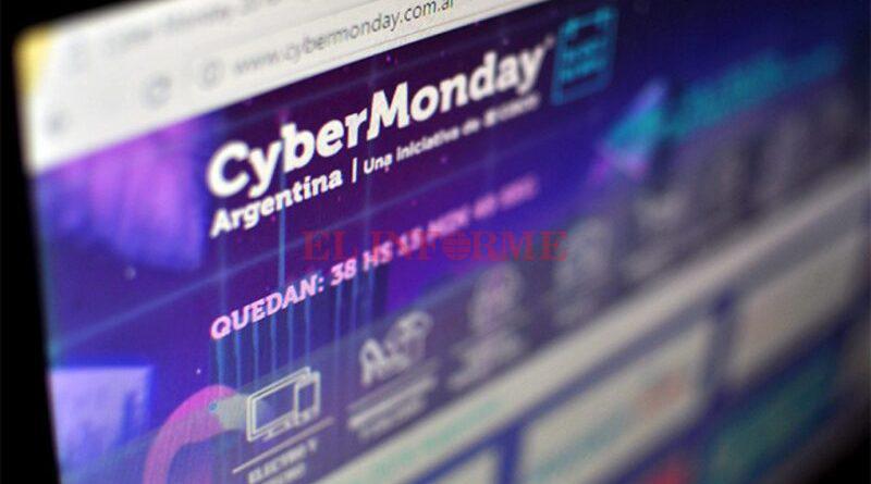 Cyber-Monday-herramientas-celulares-y-calzado-lo-mas-vendido-en-la-primera-jornada-e1604402347956