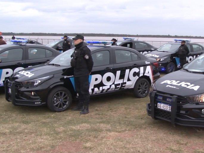 24631-movilespoliciales6