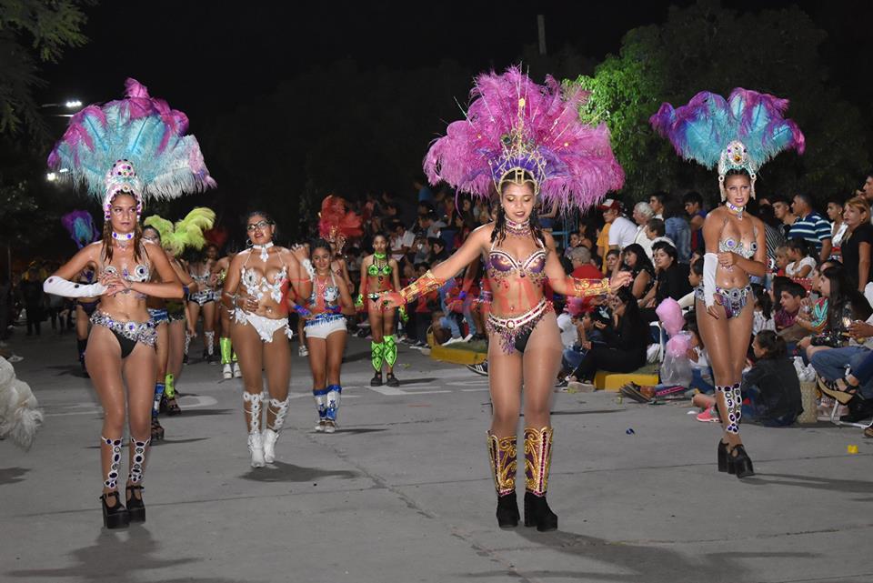CARNAVAL EN CERES
