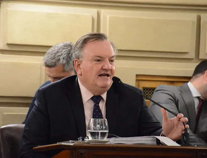 25818-michlig-banca8