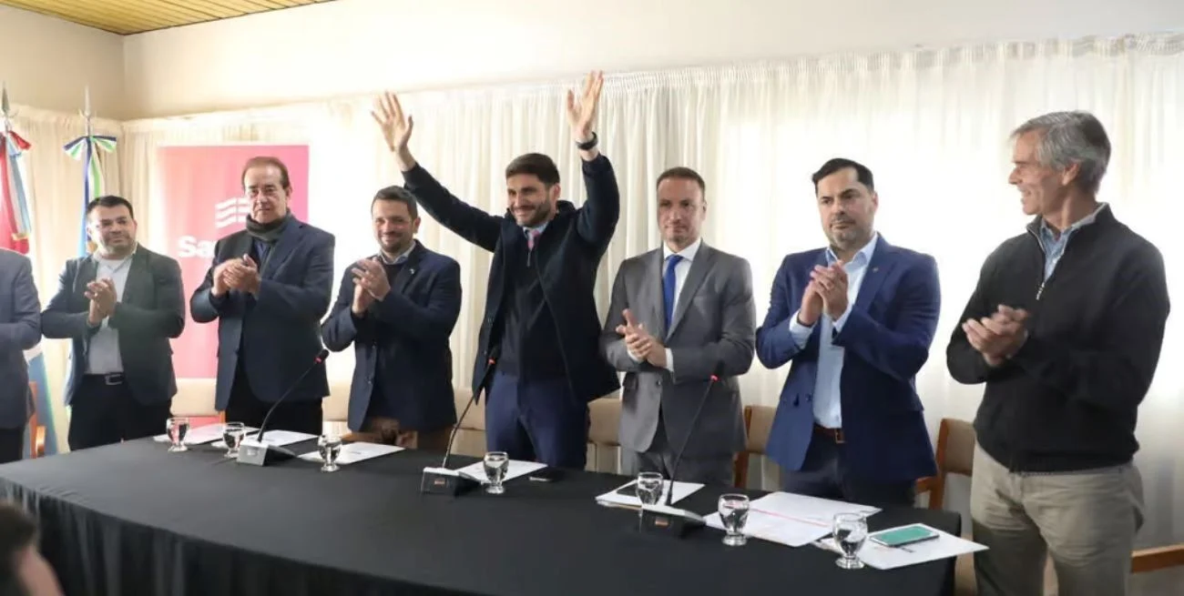 B1n1ZzWYn_1300x655__1