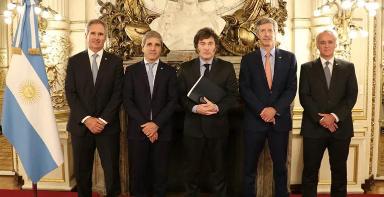 cadena-nacional-superavit-fiscal