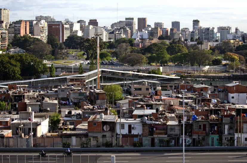 uca-pobreza-123-828x548