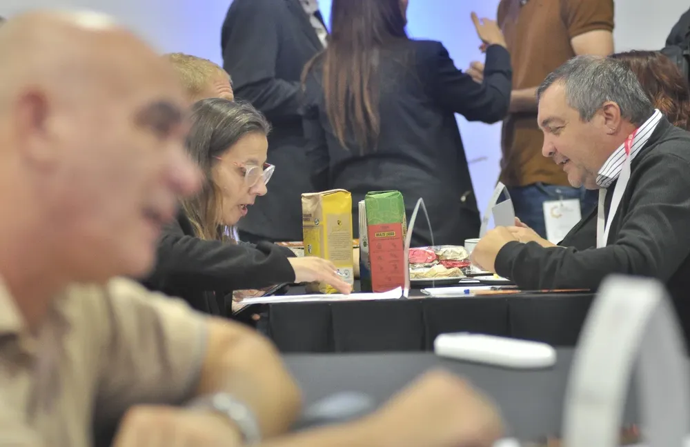 multimedia.grande.8db7dd69d89c2195.Z3JhbmRlLndlYnA=