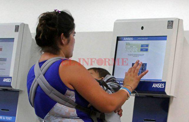 El cronograma de pago de los 10 mil pesos para beneficiarios de ...