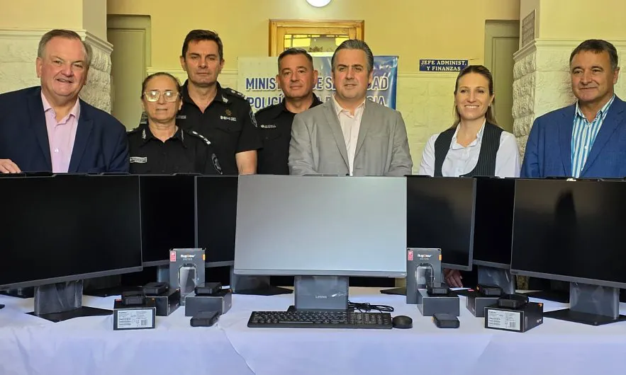 27761-michlig-compu