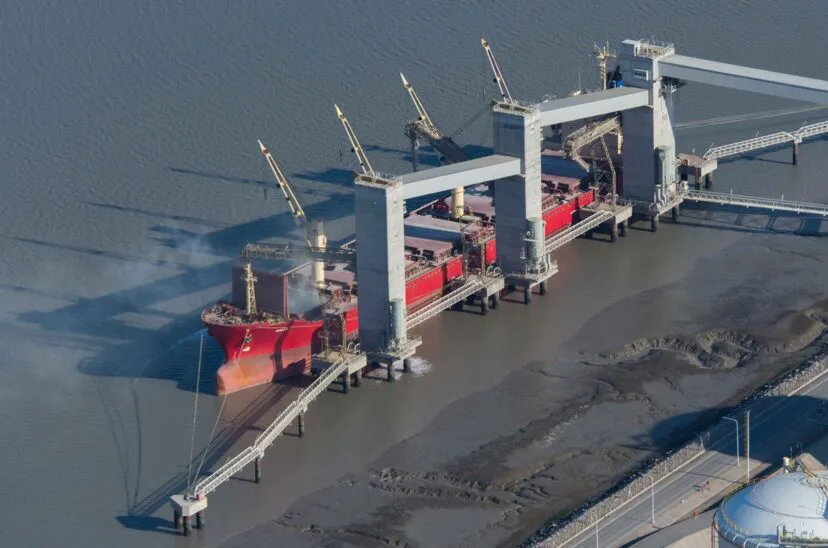 exportaciones-rio-parana-hidrovia-828x548