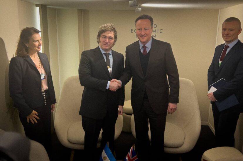 65a80452602ab-828x548