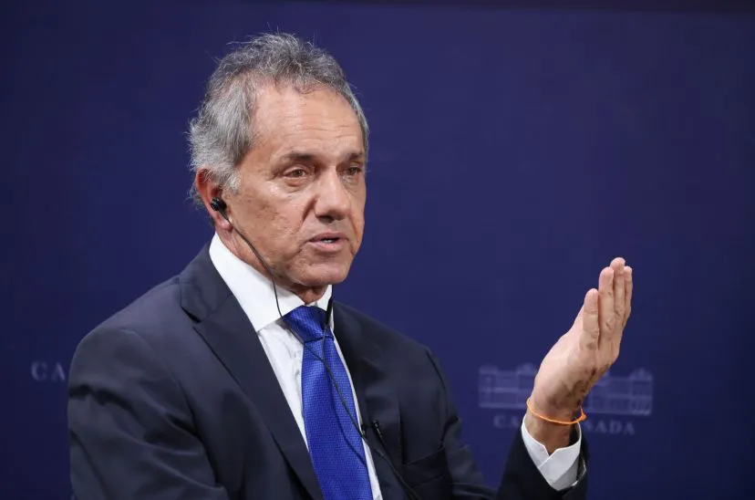 scioli-confirmo-feriado-828x548