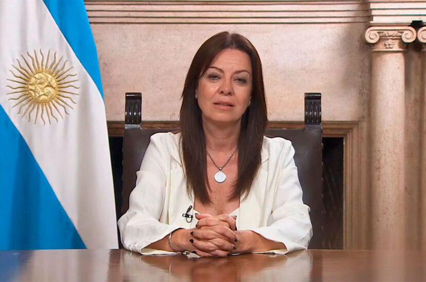 Sandra-Pettovello-828x548