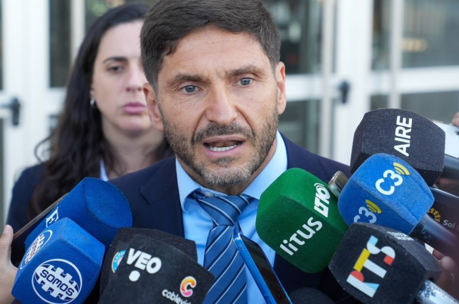 pullaro seguridad molesto
