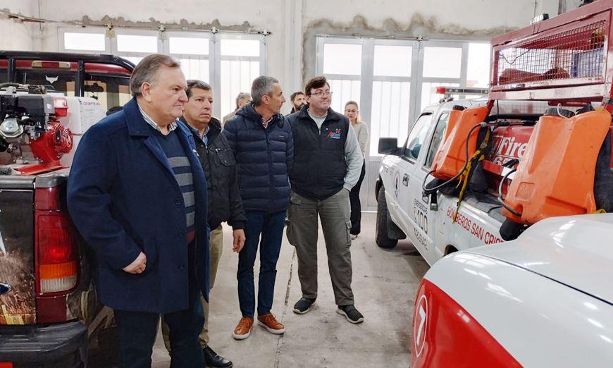 aportes-bomberos-led