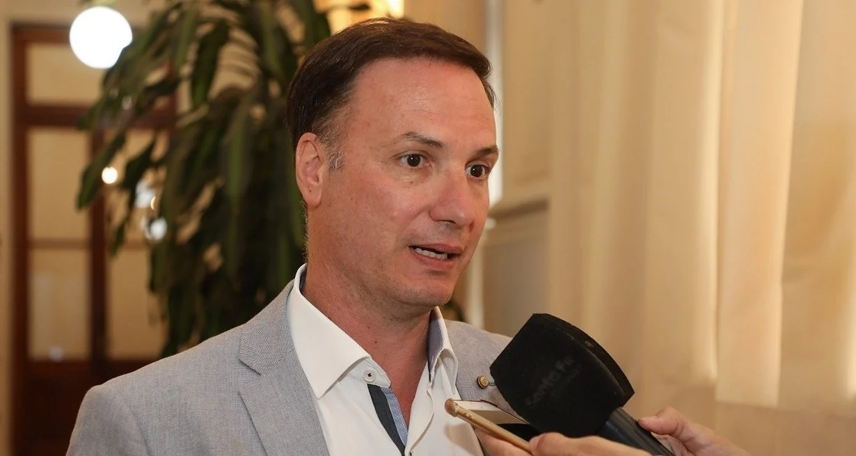 7LMhFTFqy_1300x655__2