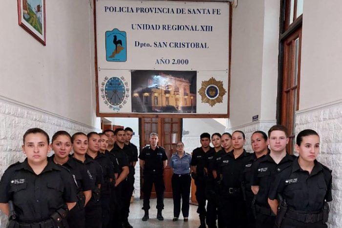 policia-agentes