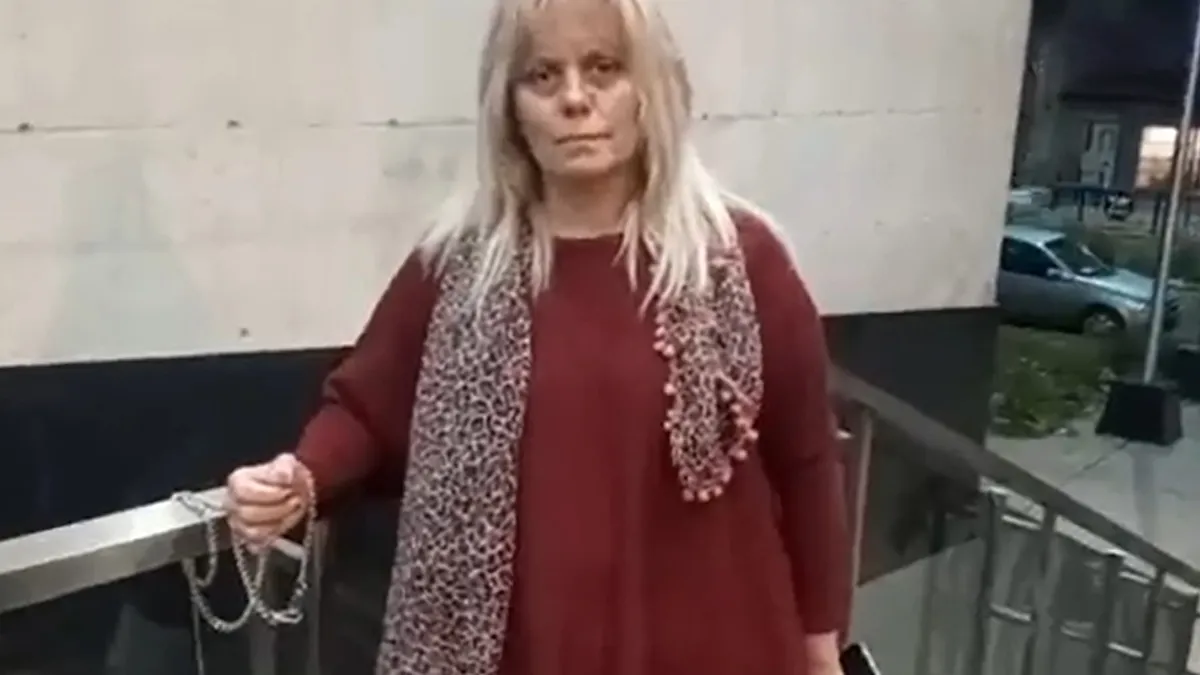 fiscal-canada-gomez-encadenada-1jpg