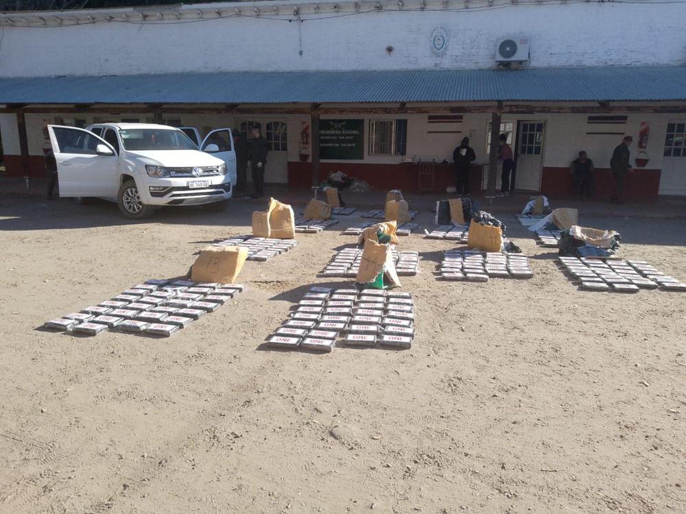 1-cocaina-secuestrada-en-san-justo-1536x1152