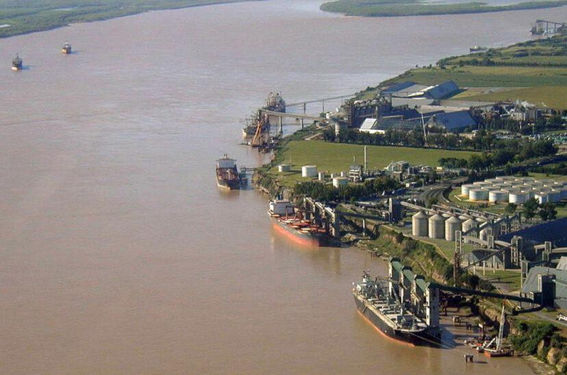 puerto-san-lorenzo-y-san-martin-granos-828x548